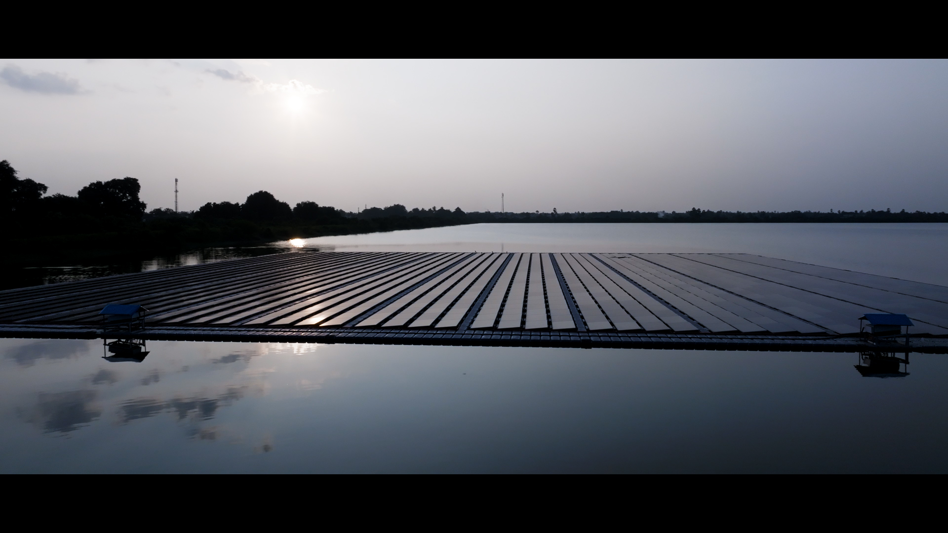 Floating solar powerplant in the city of Guntur, India
